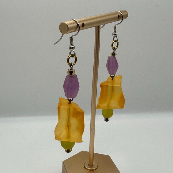 Artsy Statement Dangle Earrings Beaded Yellow Purple Frosted Acrylic Abstract - Picture 3 of 3